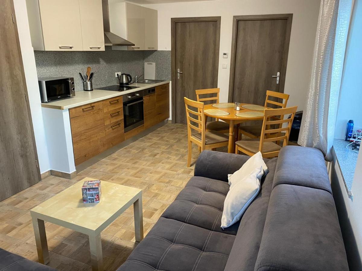 Apartment Mira